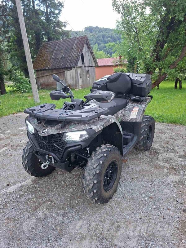 CFMoto - CF520L