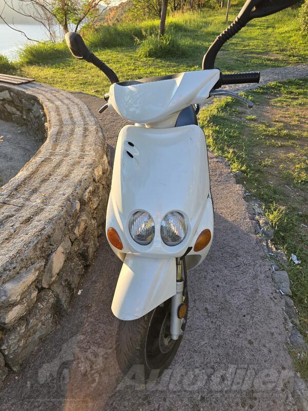 Yamaha - Neos 50cc 2T