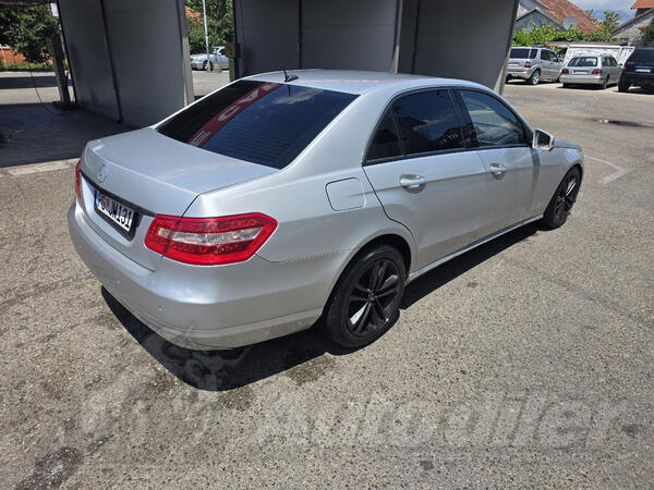 Mercedes Benz - E 220 - 2,2