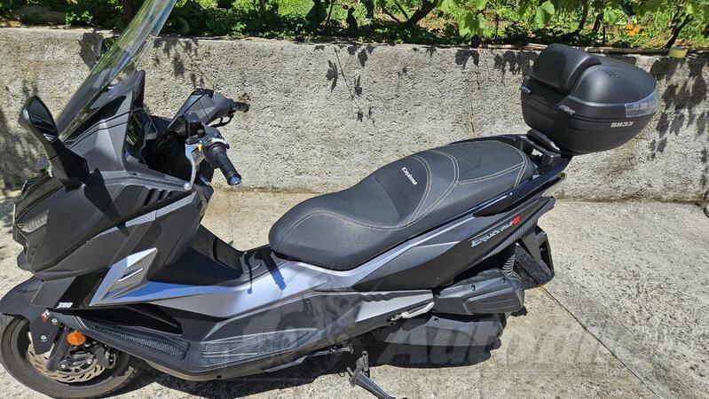 SYM - CRUISYM 300