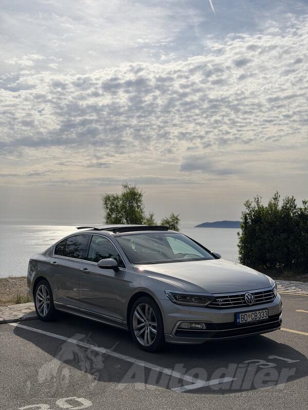 Volkswagen - Passat - R-line