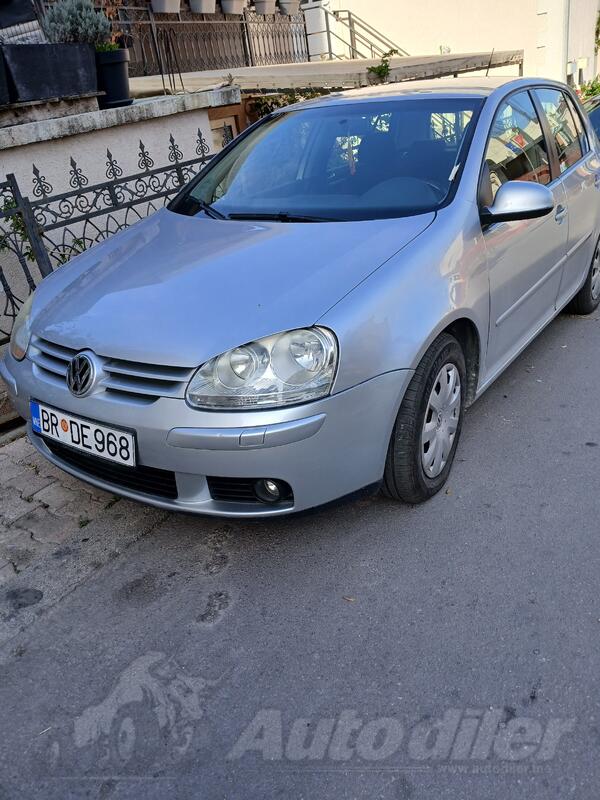 Volkswagen - Golf 5 - 1.9tdi