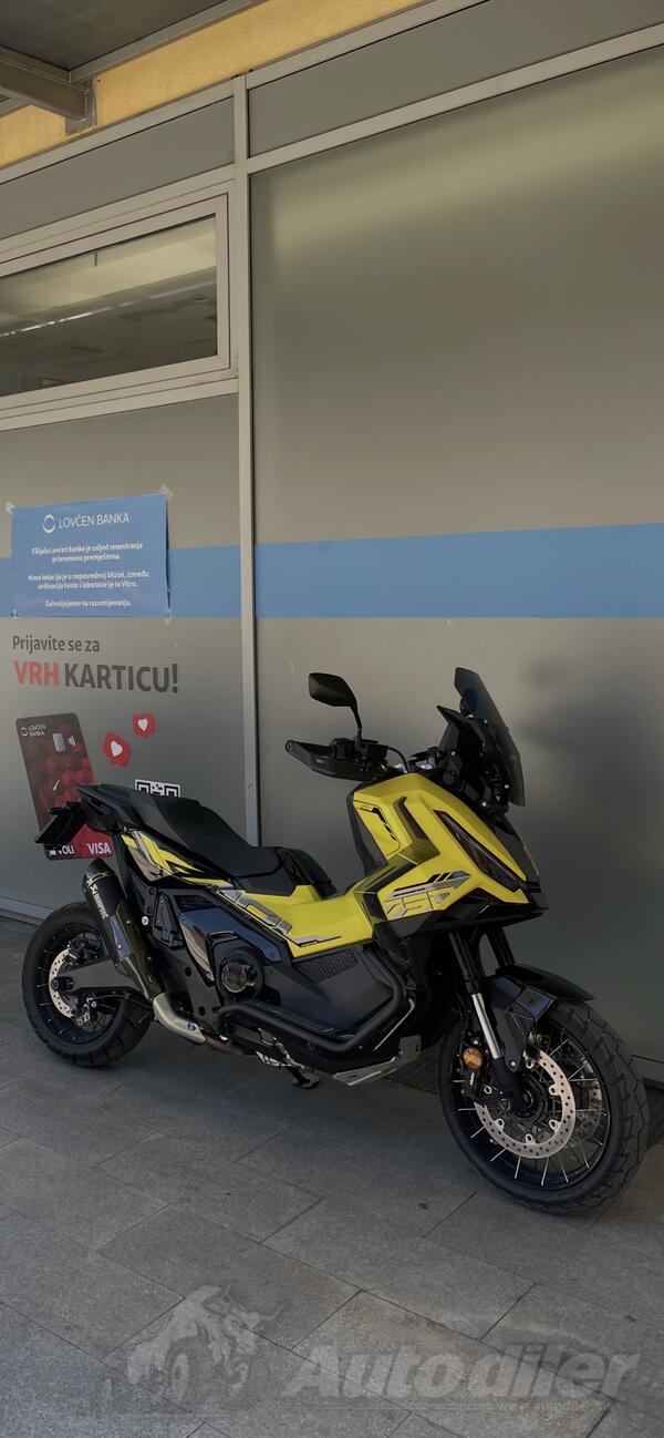Honda - ADV 750