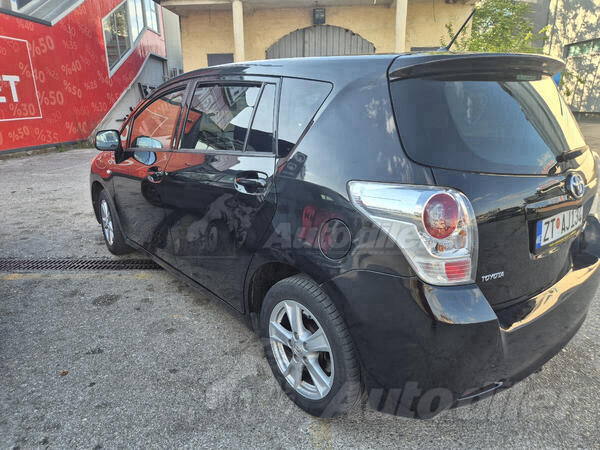 Toyota - Verso -  2.0 D4D