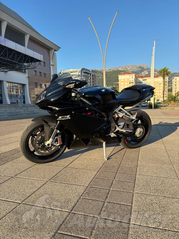 MV Agusta - f4
