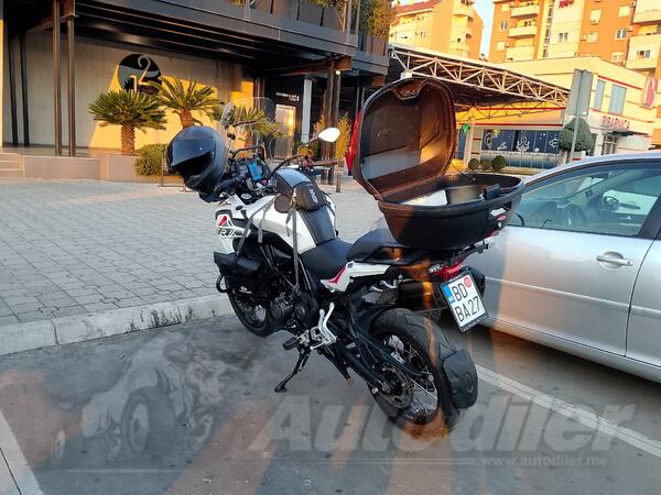 Benelli - trk502x