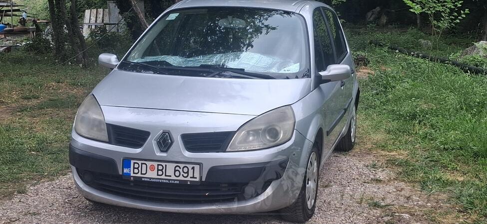 Renault - Scenic - 1.5 dci