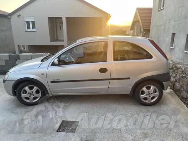 Opel - Corsa - 1.2