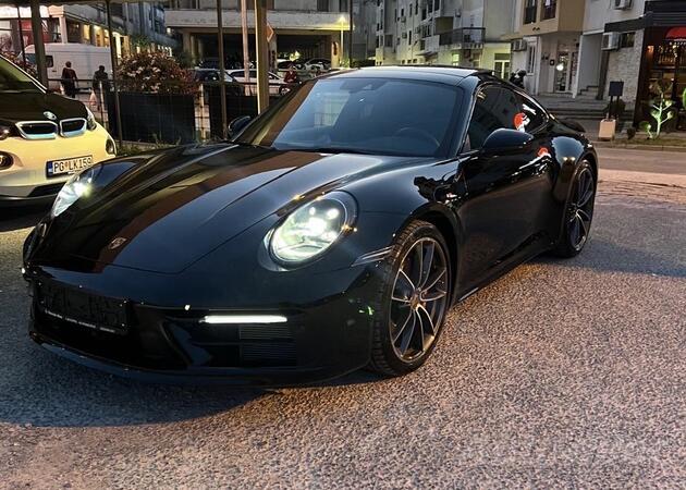 Porsche - 911 - 4S