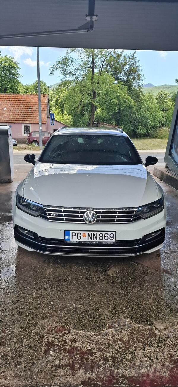 Volkswagen - Passat - 2.0
