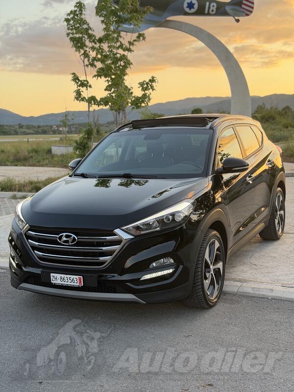 Hyundai - Tucson - 2.0 CRDI VERTEX FULL