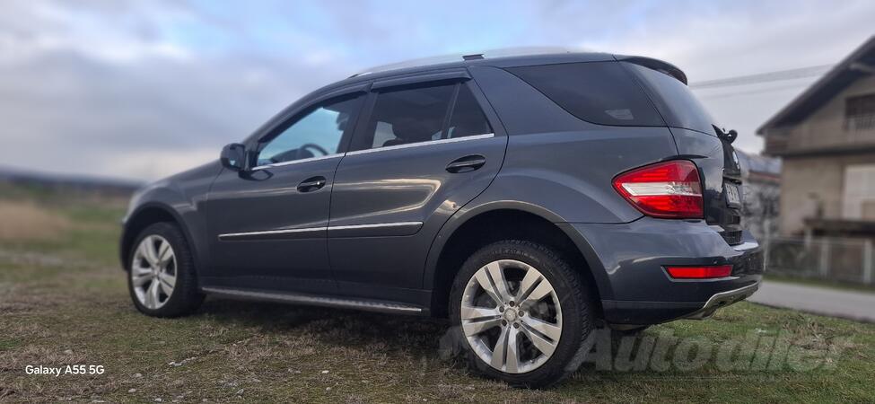 Mercedes Benz - ML 350