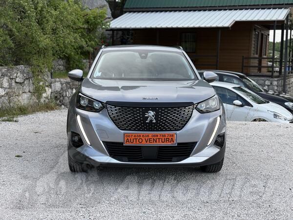 Peugeot - 2008 - 1.5 HDI//ALLURE
