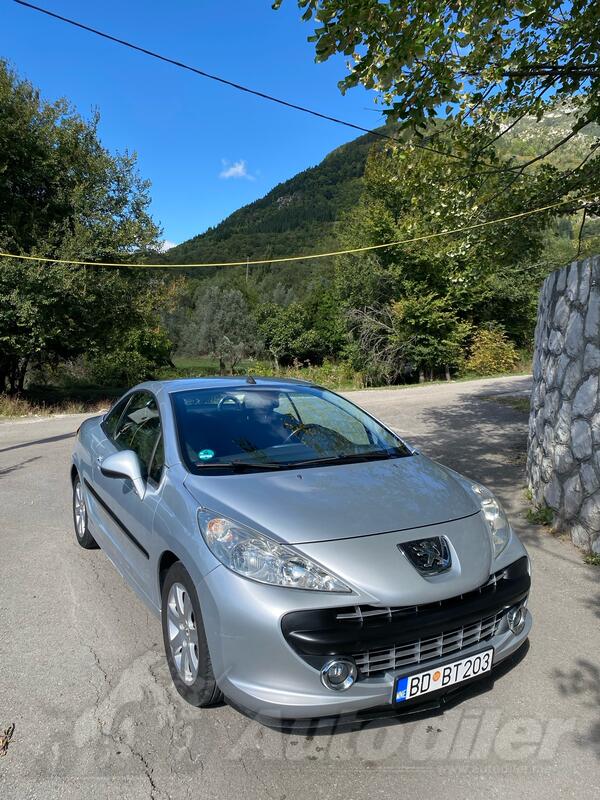 Peugeot - 207 - 1.6 Hdi
