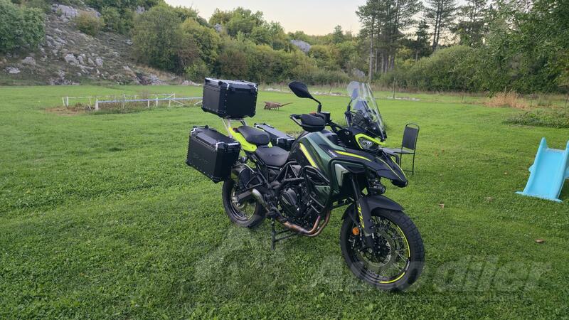 Benelli - TRK 702X