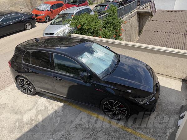 Volkswagen - Golf 8 - 2.0 tsi