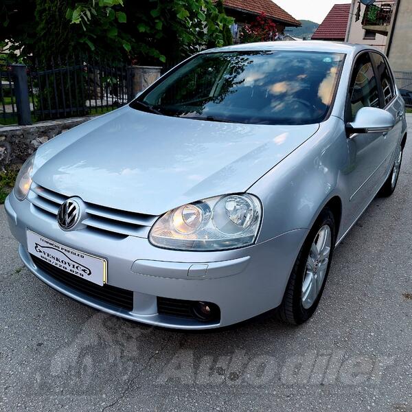 Volkswagen - Golf 5 - 1.9 TDI GOAL
