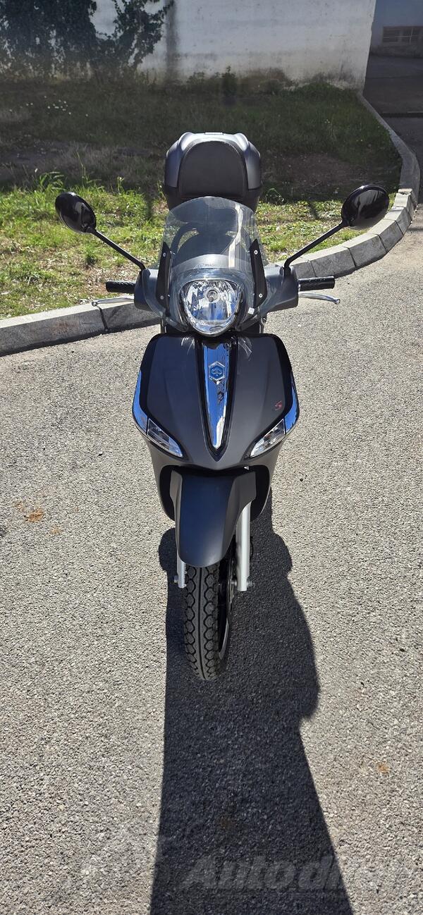 Piaggio - Liberty
