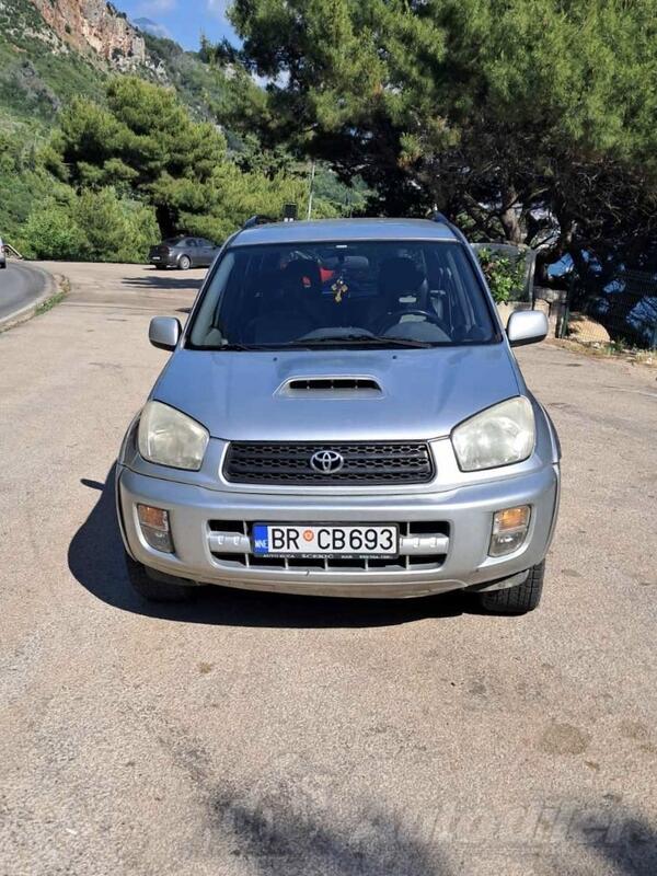 Toyota - RAV 4 - 2.0 D4D