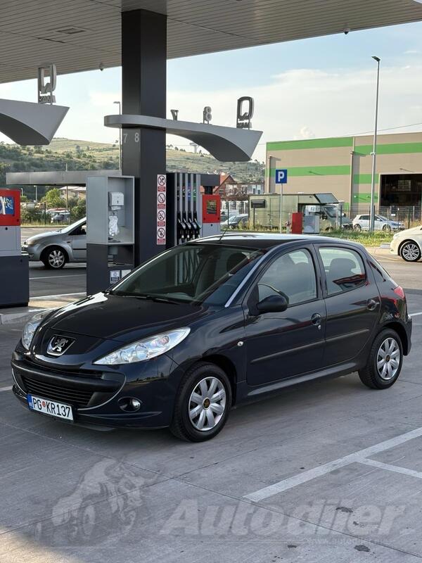 Peugeot - 206 plus - 1.4 HDI