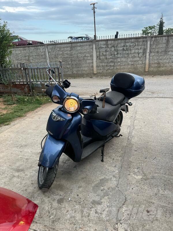 Aprilia - scarabeo