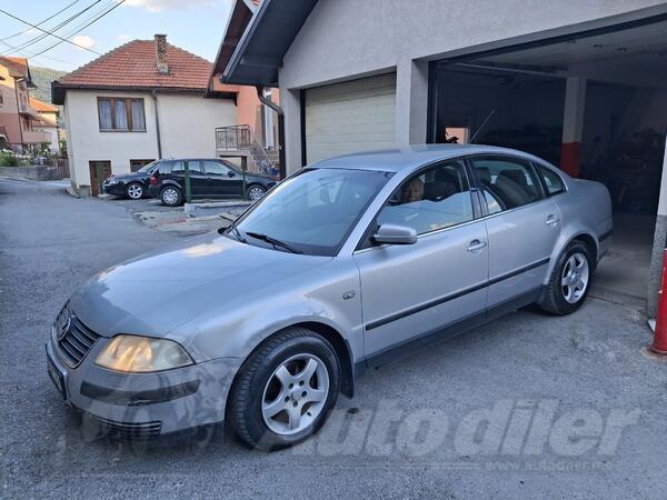 Volkswagen - Passat - 1.9