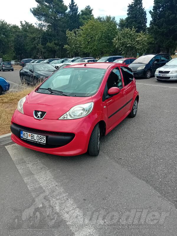 Peugeot - 107 - 1000 kub
