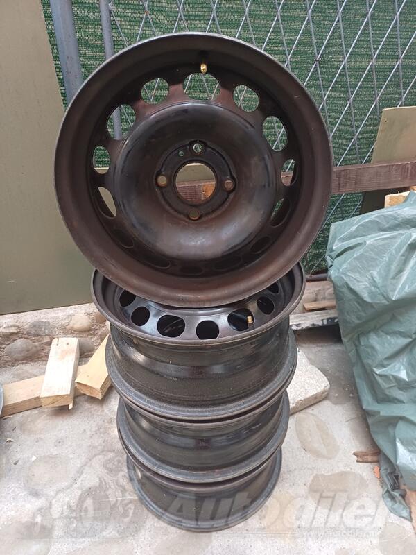 Fabričke - R15 4X108 - Čelik felne