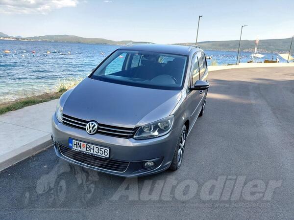 Volkswagen - Touran - TDI DSG