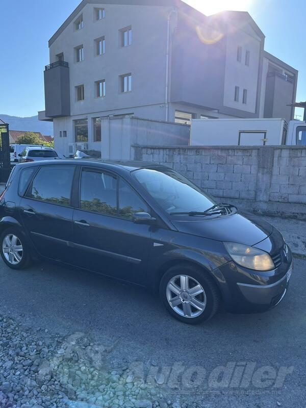 Renault - Scenic - 1.5 dci