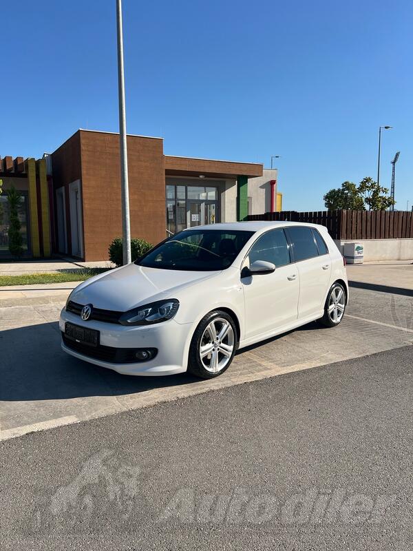 Volkswagen - Golf 6 - 2.0 TDI R LINE