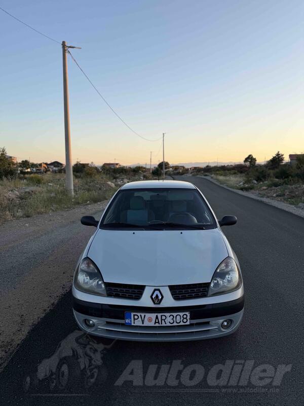 Renault - Clio - 1.5 dci