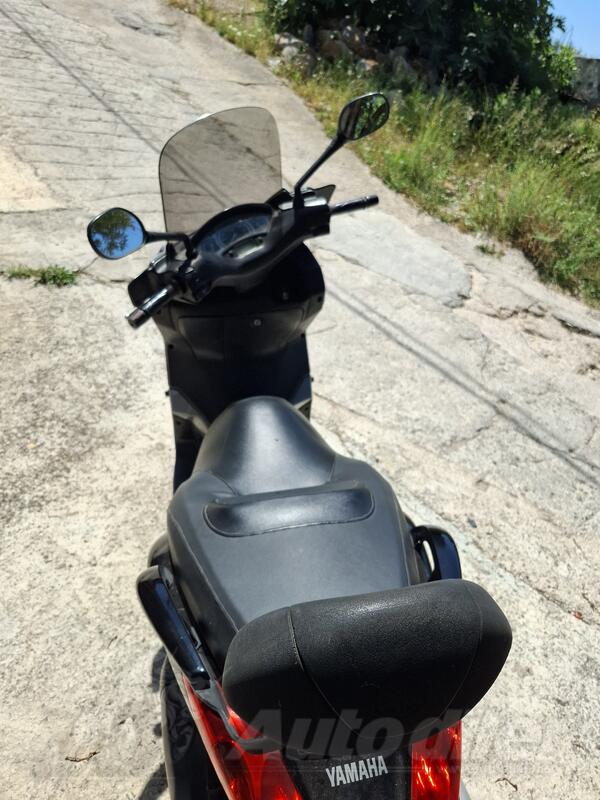 Yamaha - yamaha x max 250