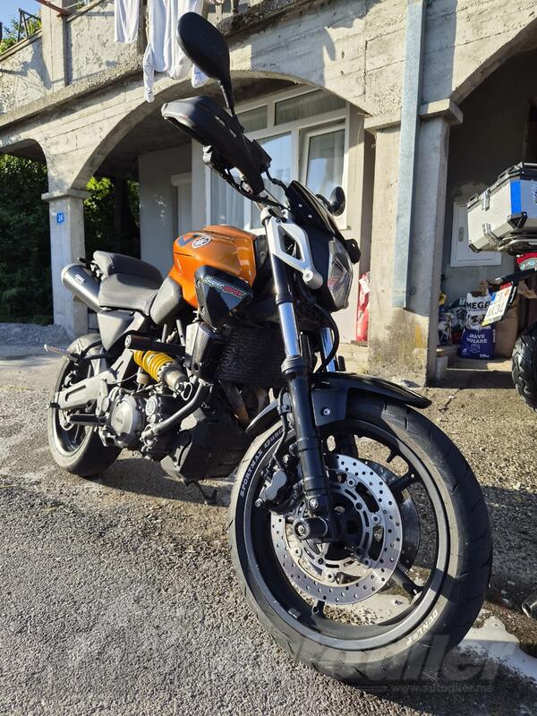 Yamaha - mt03