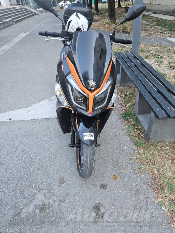 SYM - jet 14