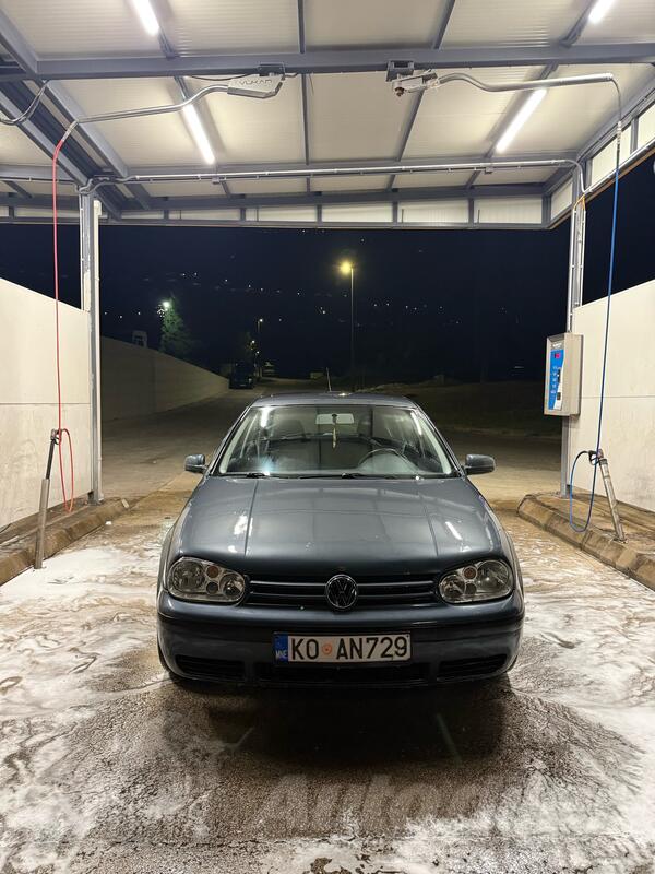 Volkswagen - Golf 4 - 1.6