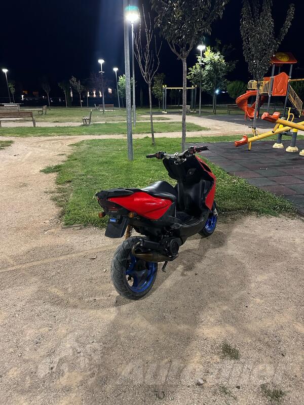 Yamaha - aerox