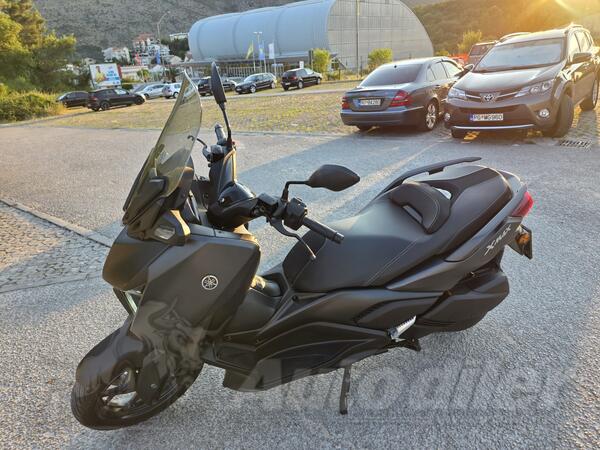 Yamaha - Xmax 300