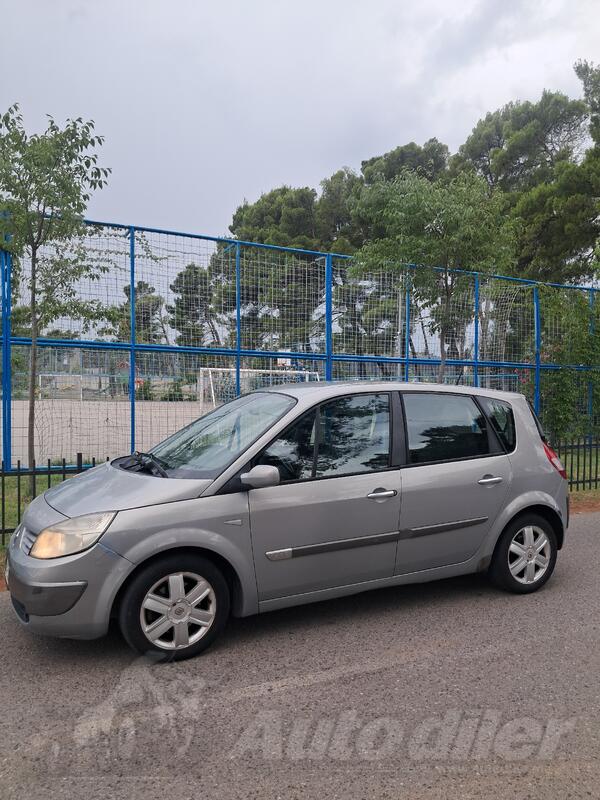 Renault - Scenic - 1.9 dci