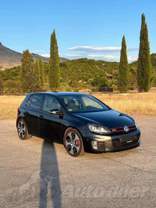 Volkswagen - Golf GTI - 2.0 TSI