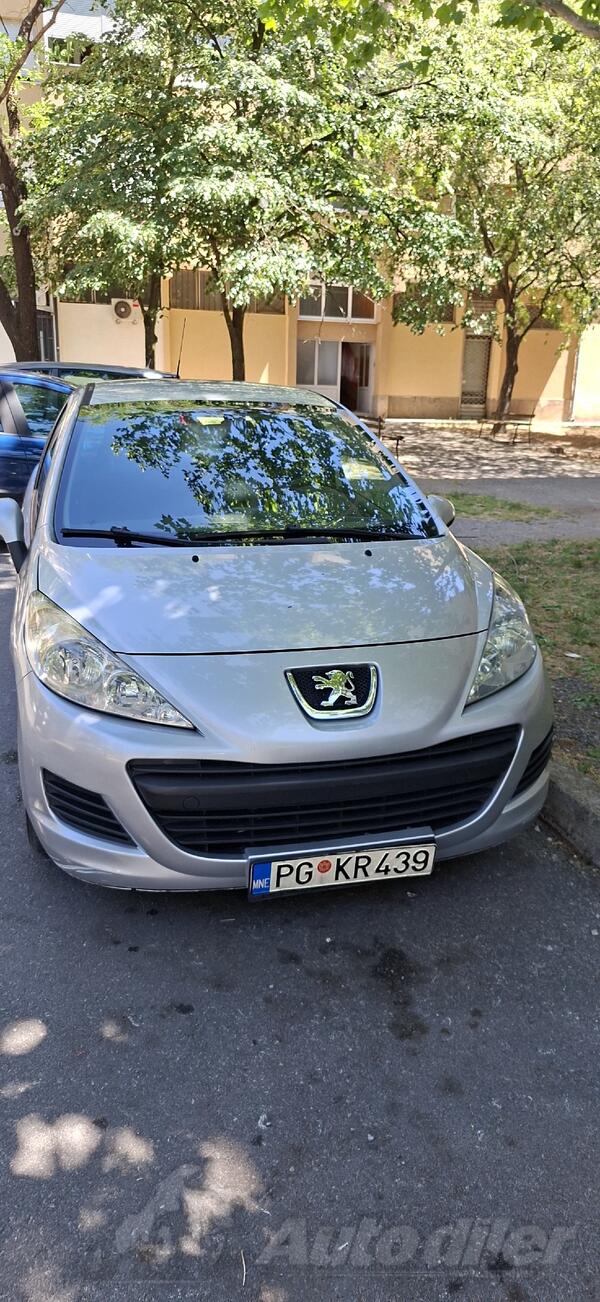 Peugeot - 207 - 1.6 hdi