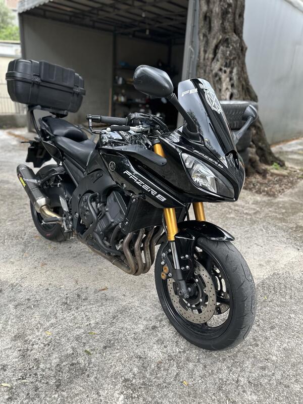 Yamaha - FZ 800