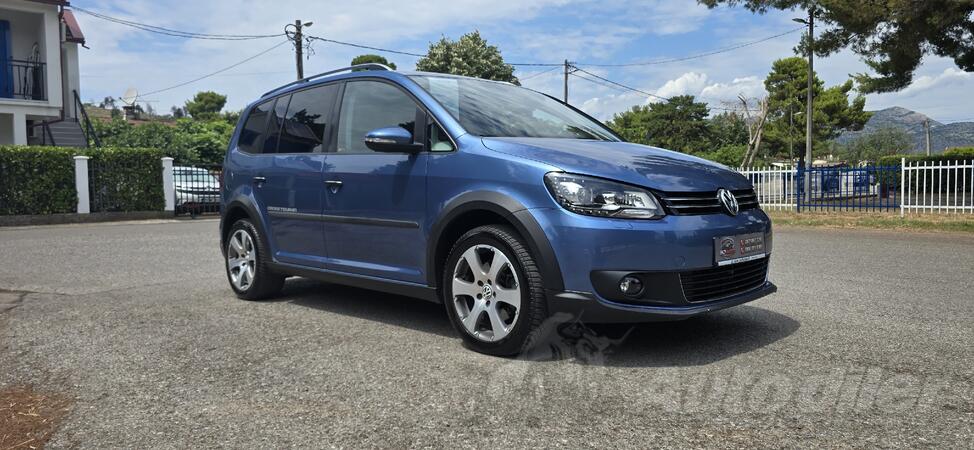 Volkswagen - Touran - 2.0 TDI