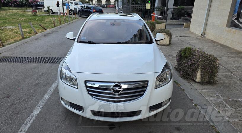Opel - Insignia - 2.0cdti