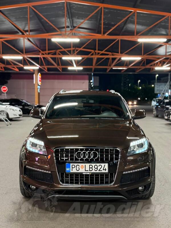 Audi - Q7 - 3.0 S line