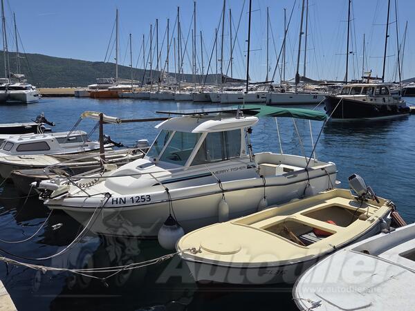 Jeanneau - Merry Fisher 635