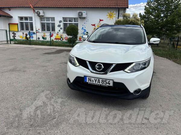 Nissan - Qashqai - 1.6