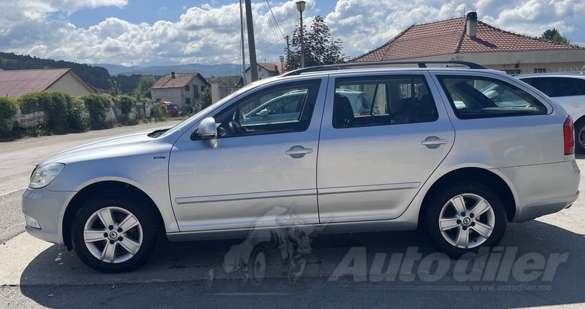 Škoda - Octavia - 1.6