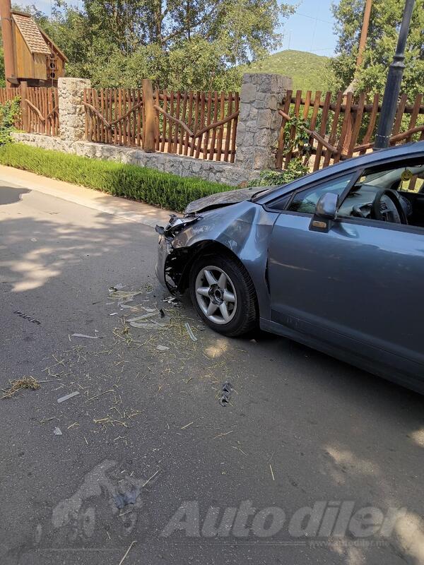 Citroen - C4 - 1.4 16v benzinac