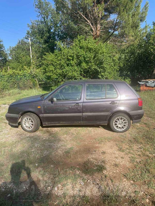 Volkswagen - Golf 3 - 1.9 TDI